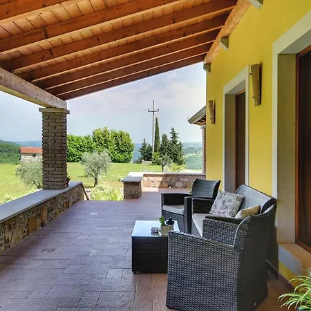 Traditionelle Istrische Mit Privatem Pool, Wlan, Trampolin * Pazin